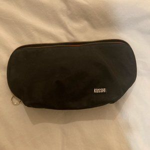 Kusshi Signature Makeup Bag